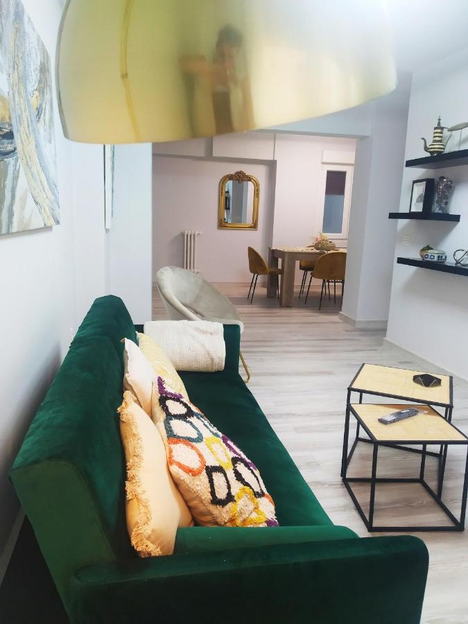 Apartamento Megano, A Estrenar En La Ruta Vinos. Junto A Estanciones. *