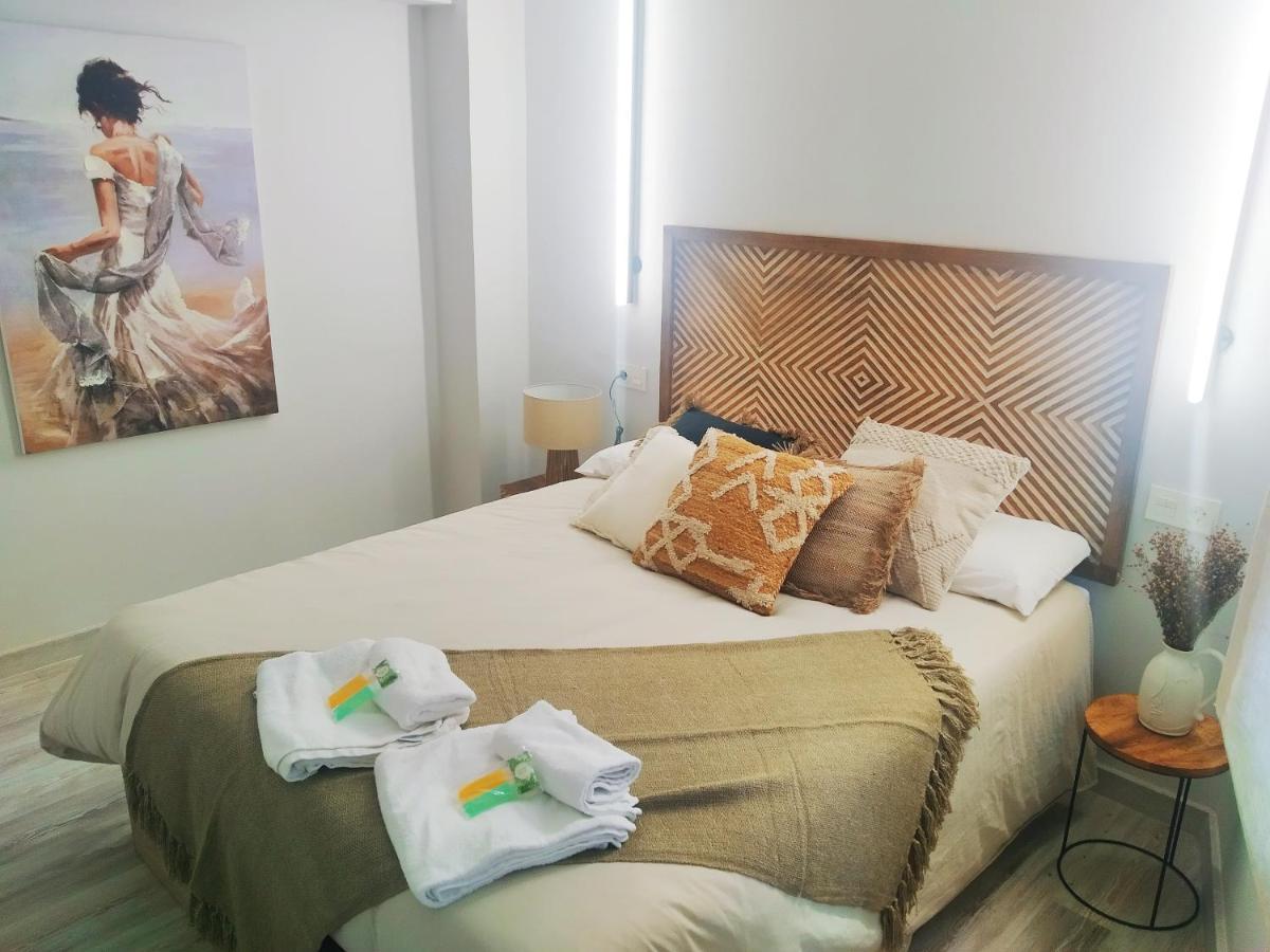 Apartamento Megano, A Estrenar En La Ruta Vinos. Junto A Estanciones. *