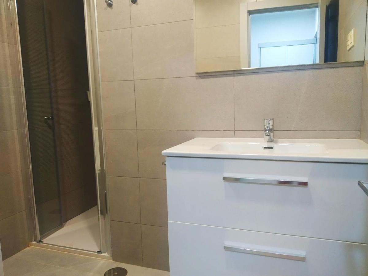 Apartamento Megano, A Estrenar En La Ruta Vinos. Junto A Estanciones. Oviedo