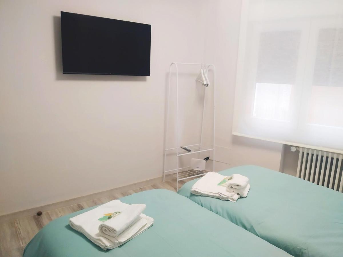 Apartamento Megano, A Estrenar En La Ruta Vinos. Junto A Estanciones.