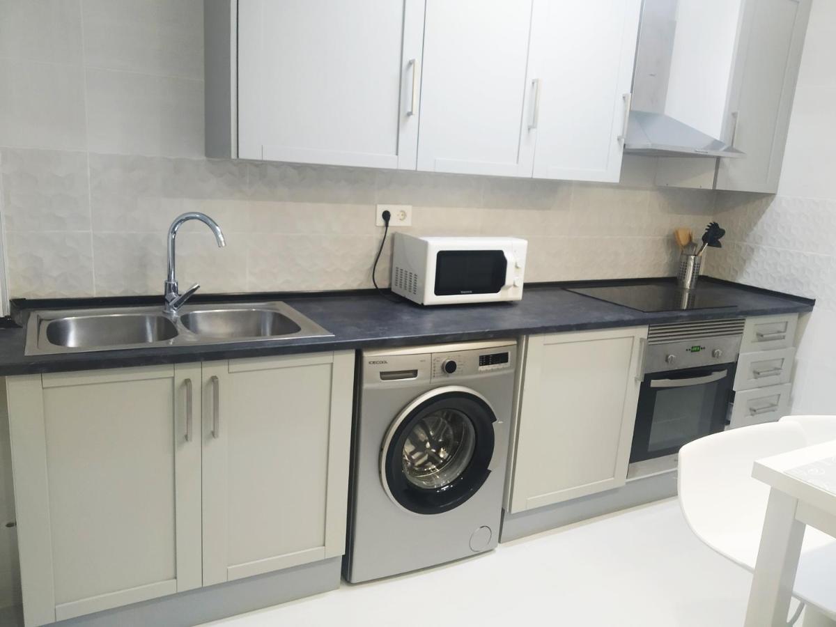 Apartamento Megano, A Estrenar En La Ruta Vinos. Junto A Estanciones. *