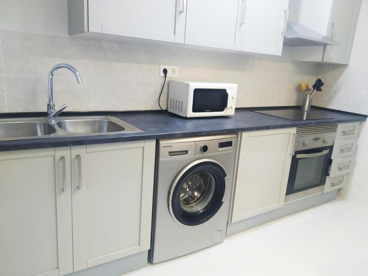 Apartamento Megano, A Estrenar En La Ruta Vinos. Junto A Estanciones. Oviedo